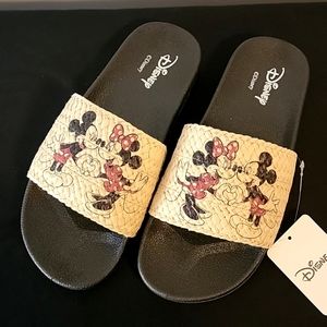 NWT! Disney 🌴☀️⛱️  Mickey & Minnie Mouse Beach Slides Size 8 Women